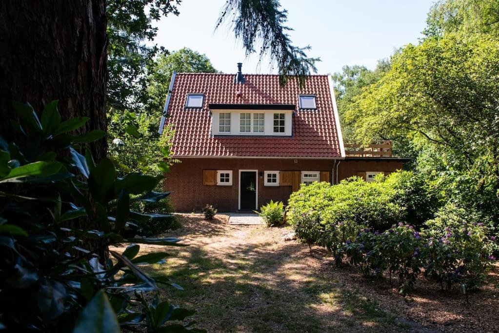 Fantastisch Familiehuis Met Grote Tuin I Bosrijk Lunteren Εξωτερικό φωτογραφία
